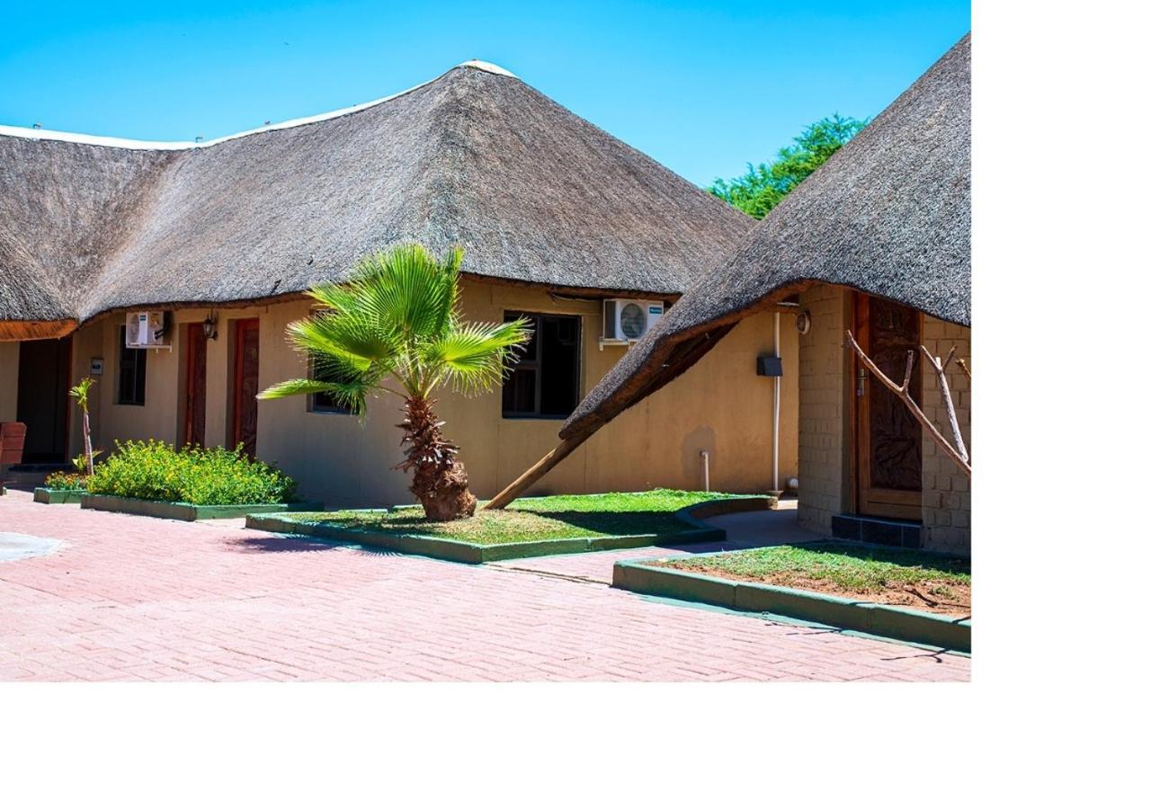 Msc Hotel Otjiwarongo Monitronics Exteriör bild